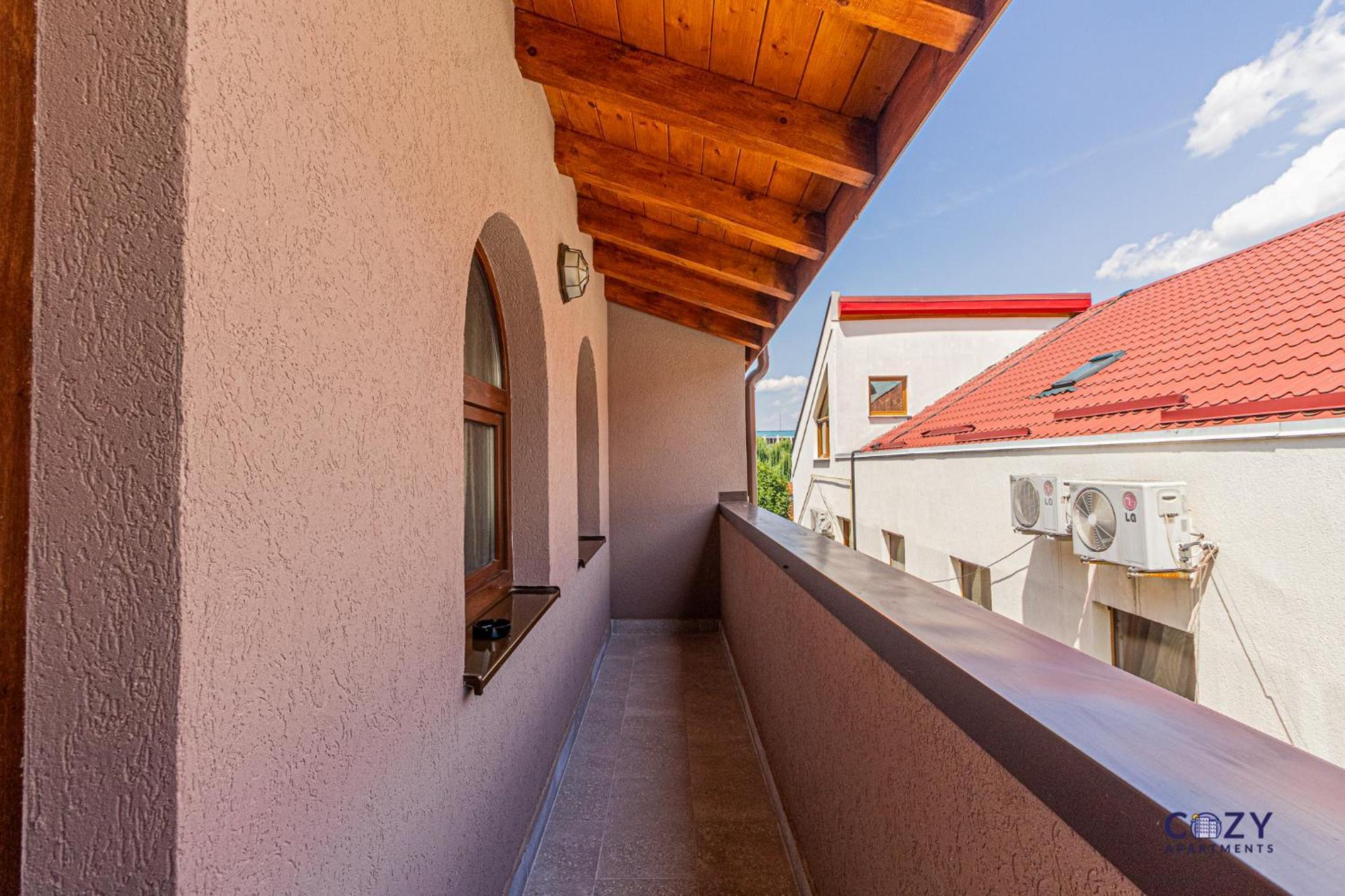 Cozy Brand New Boutique Aparthotel Brasov Exterior photo