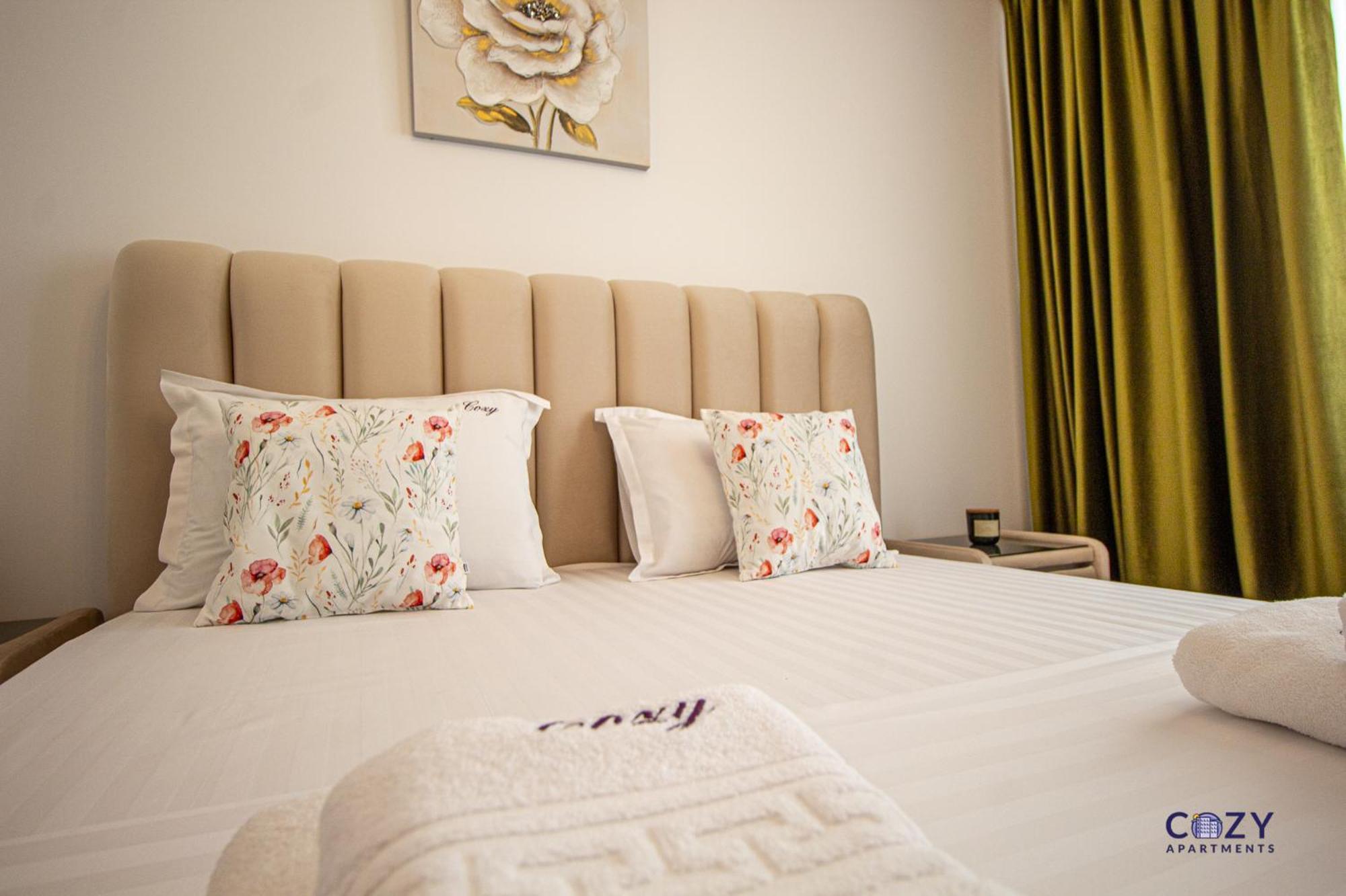 Cozy Brand New Boutique Aparthotel Brasov Exterior photo