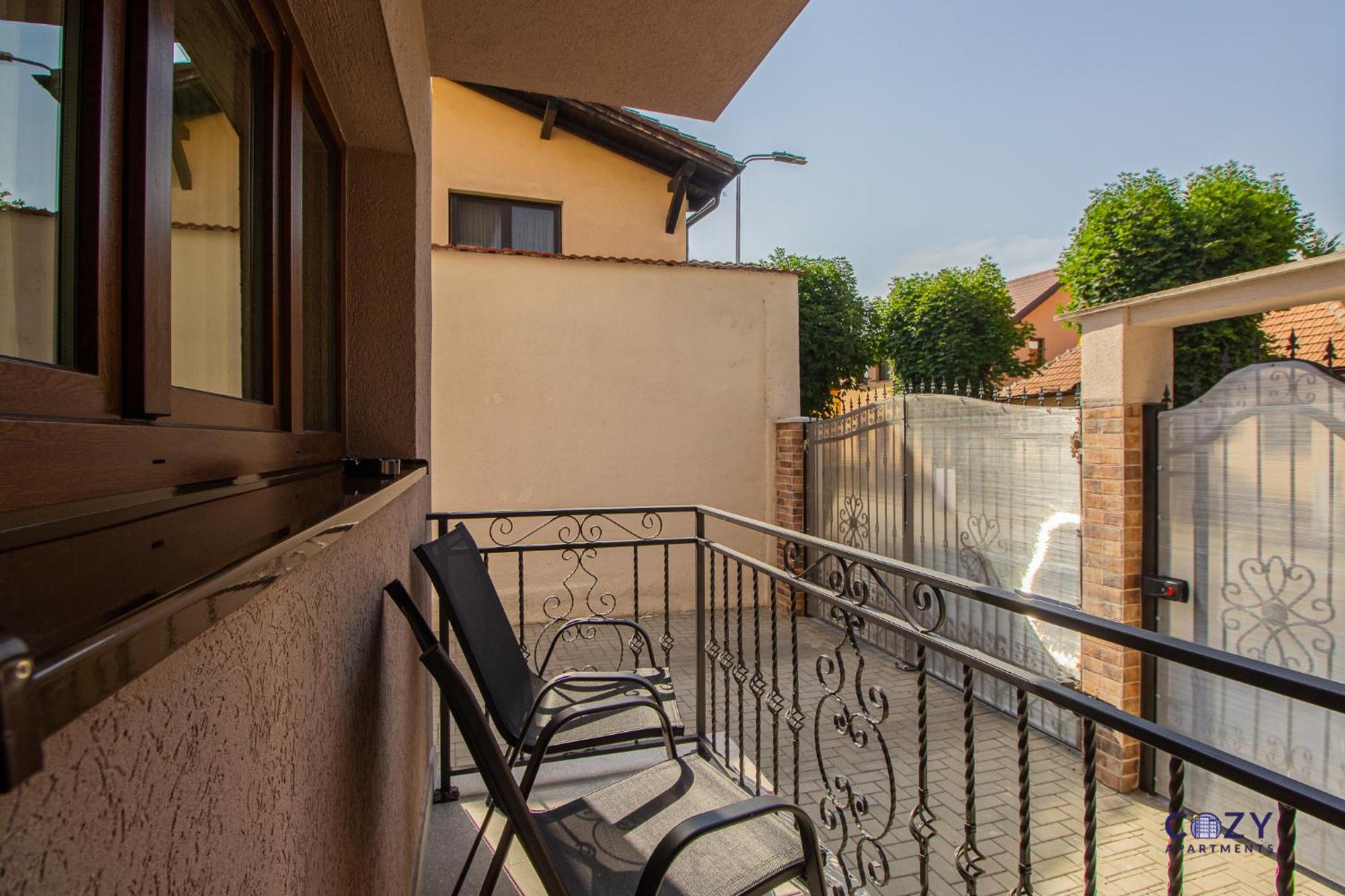 Cozy Brand New Boutique Aparthotel Brasov Exterior photo